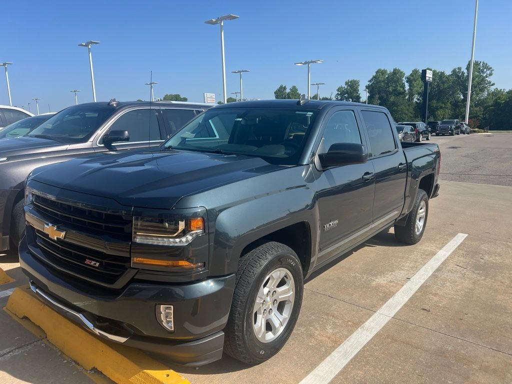 chevrolet silverado 1500 2018 3GCUKREC8JG175211 image chevrolet silverado 1500 2018 3GCUKREC8JG175211 image